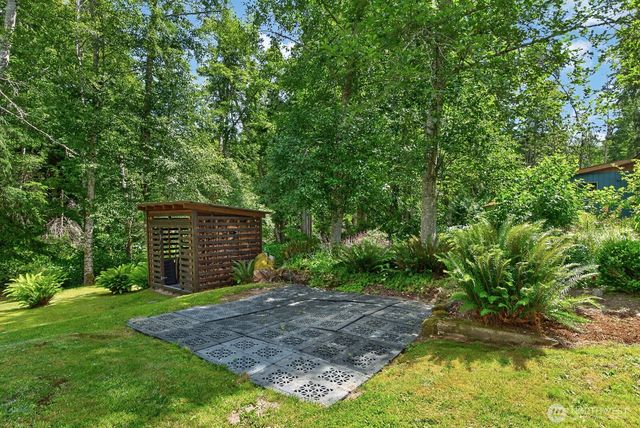 1649 Hemlock Drive, Camano Island, WA 98282
