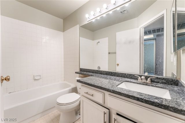 1624 Leaning Pine Way, Las Vegas, NV 89128