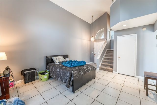 1624 Leaning Pine Way, Las Vegas, NV 89128