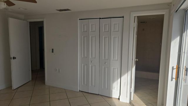 7914 WOODGROVE CIRCLE, Tampa, FL 33615