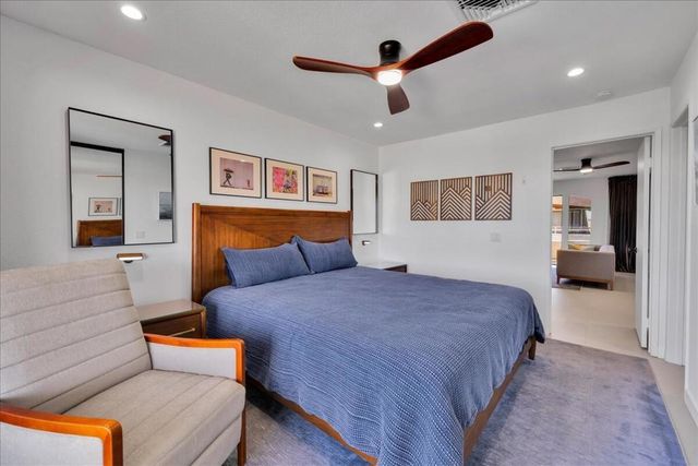 470 S Calle Encilia B14, Palm Springs, CA 92262