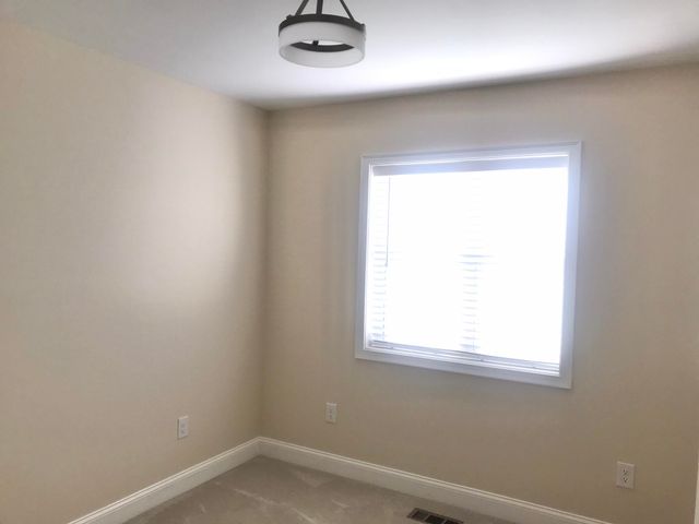 105 Bluegrass Way, Grayson, KY 41143