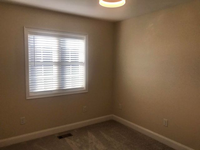 105 Bluegrass Way, Grayson, KY 41143