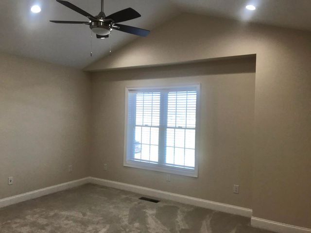 105 Bluegrass Way, Grayson, KY 41143