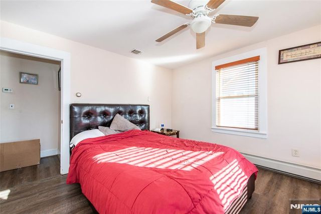 27-29 Willard Street, Pompton Lakes, NJ 07442