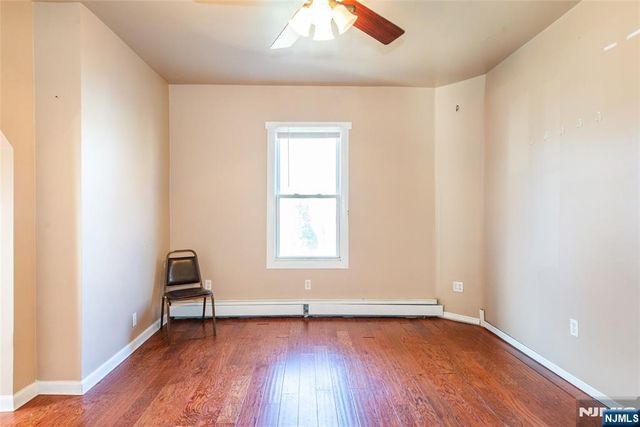 27-29 Willard Street, Pompton Lakes, NJ 07442