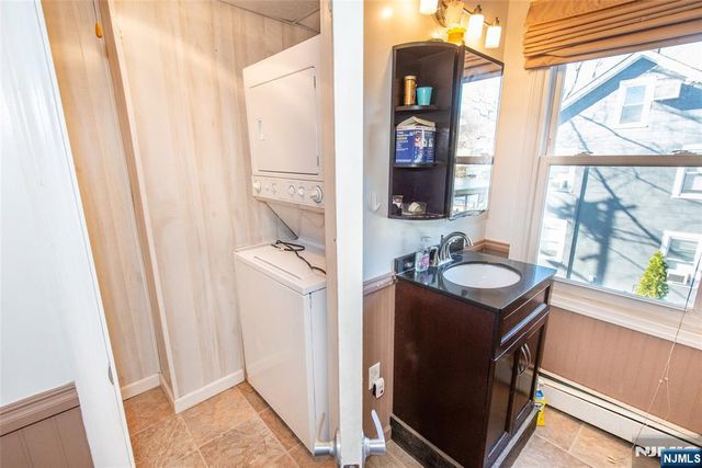 27-29 Willard Street, Pompton Lakes, NJ 07442