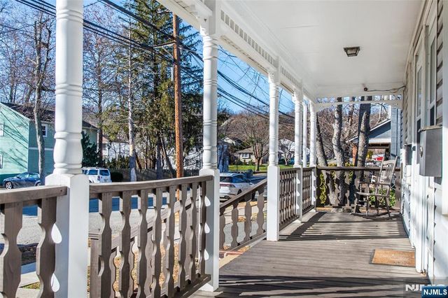 27-29 Willard Street, Pompton Lakes, NJ 07442