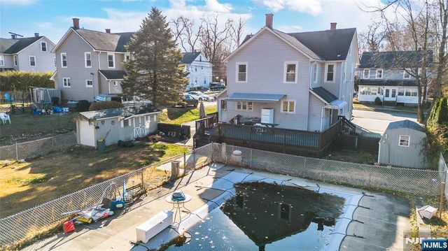 27-29 Willard Street, Pompton Lakes, NJ 07442