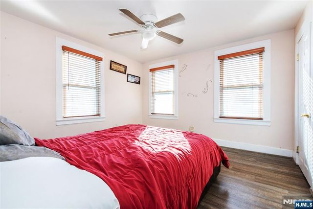 27-29 Willard Street, Pompton Lakes, NJ 07442