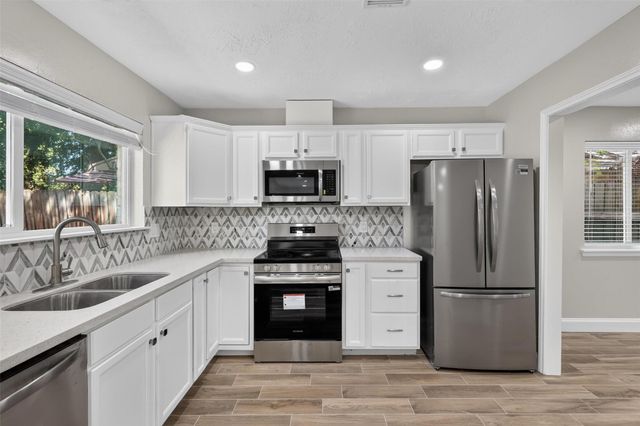 23631 Verngate Drive, Spring, TX 77373