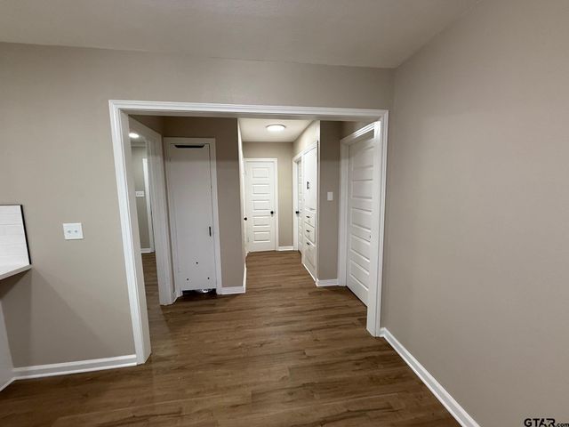 1506 N Summit Ave, Tyler, TX 75702