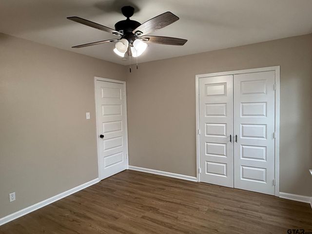 1506 N Summit Ave, Tyler, TX 75702