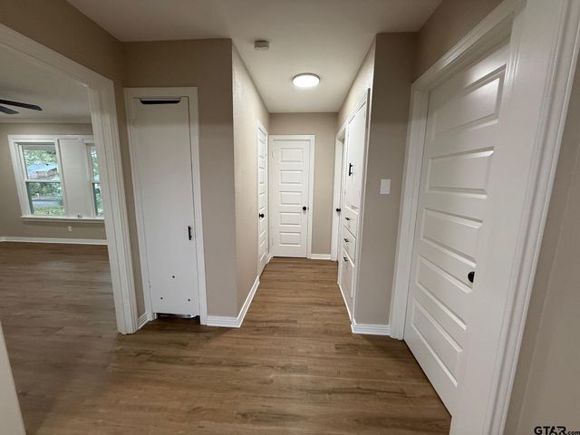 1506 N Summit Ave, Tyler, TX 75702