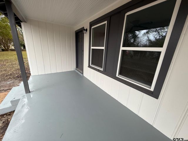 1506 N Summit Ave, Tyler, TX 75702