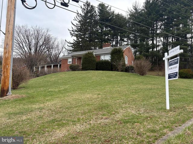 7201 DOGWOOD LN, Middletown, MD 21769