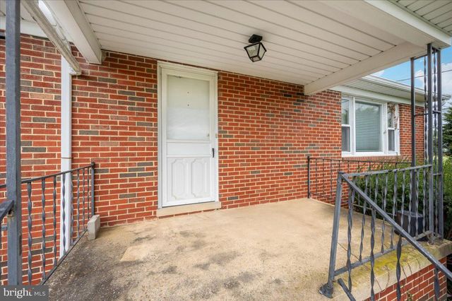 7201 DOGWOOD LN, Middletown, MD 21769