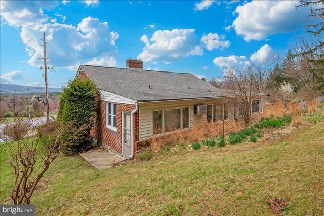 7201 DOGWOOD LN, Middletown, MD 21769