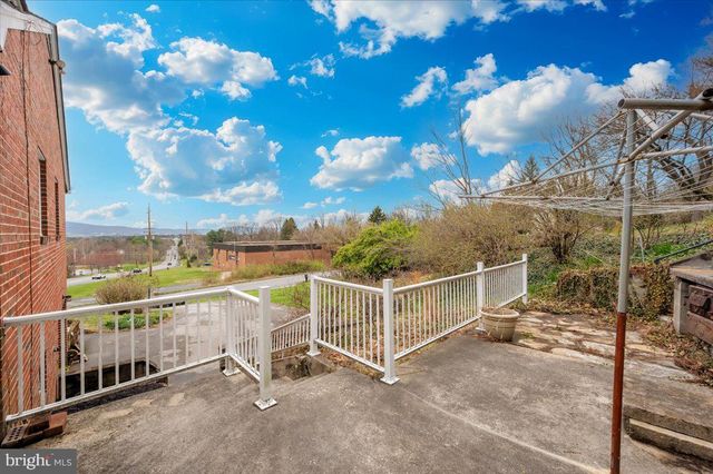 7201 DOGWOOD LN, Middletown, MD 21769