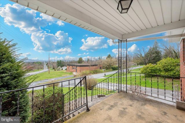 7201 DOGWOOD LN, Middletown, MD 21769