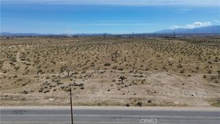 25 Aster, Adelanto, CA 92301