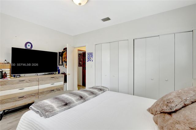 5509 SW 6th St, Miami, FL 33134