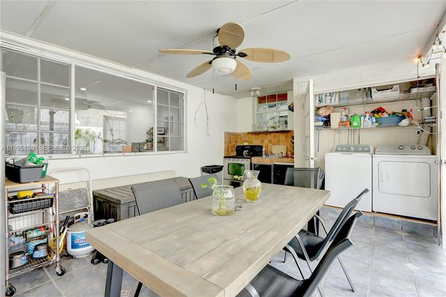 5509 SW 6th St, Miami, FL 33134