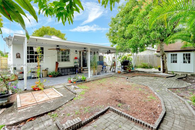 5509 SW 6th St, Miami, FL 33134