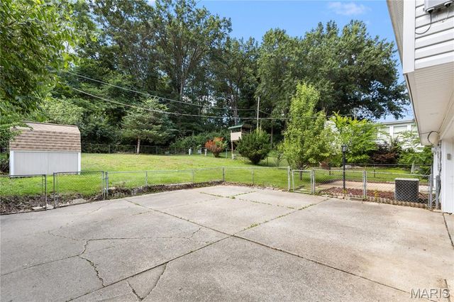 4831 Kerth Drive, Mehlville, MO 63128