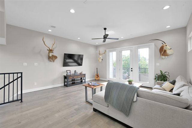 2103 Bevis Street, Houston, TX 77008