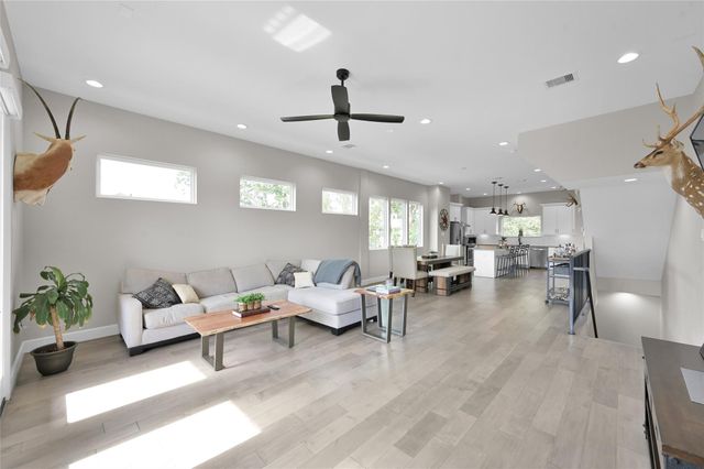 2103 Bevis Street, Houston, TX 77008