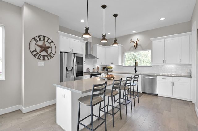 2103 Bevis Street, Houston, TX 77008