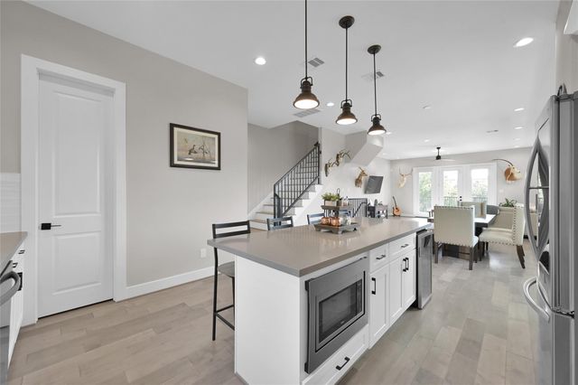 2103 Bevis Street, Houston, TX 77008