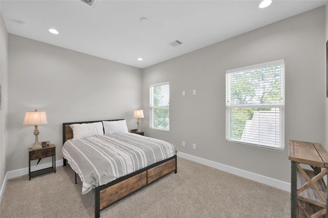 2103 Bevis Street, Houston, TX 77008