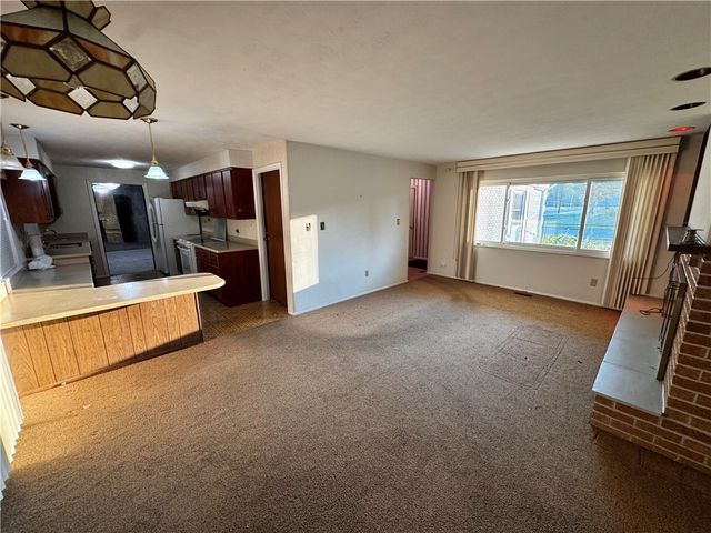 924 Warburton Drive, Trotwood, OH 45426