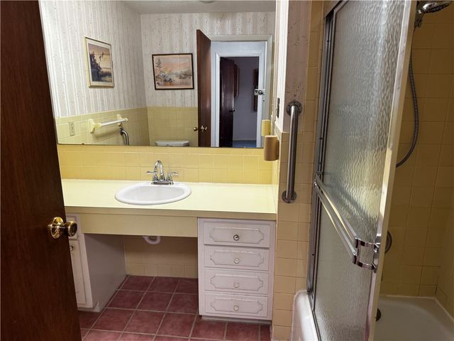 924 Warburton Drive, Trotwood, OH 45426