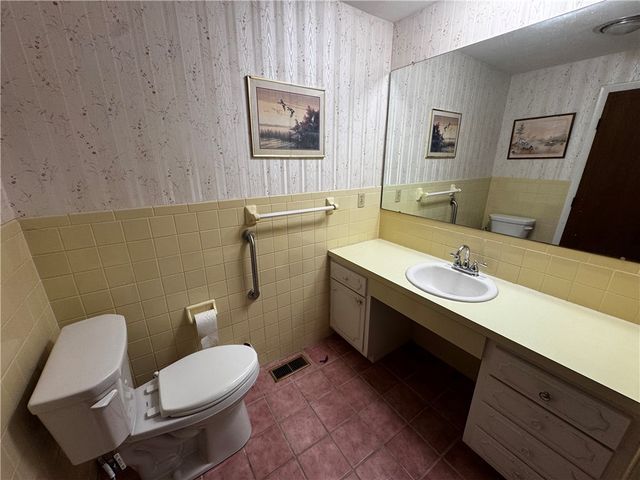 924 Warburton Drive, Trotwood, OH 45426