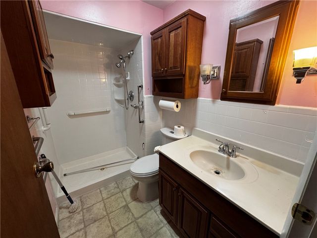 924 Warburton Drive, Trotwood, OH 45426