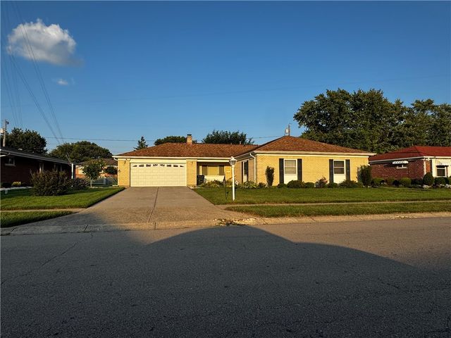 924 Warburton Drive, Trotwood, OH 45426