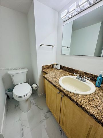 18071 Biscayne Boulevard 1503, Aventura, FL 33160