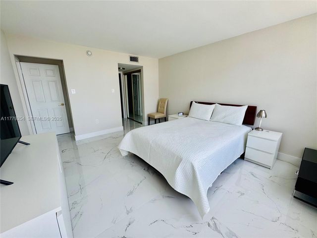 18071 Biscayne Boulevard 1503, Aventura, FL 33160
