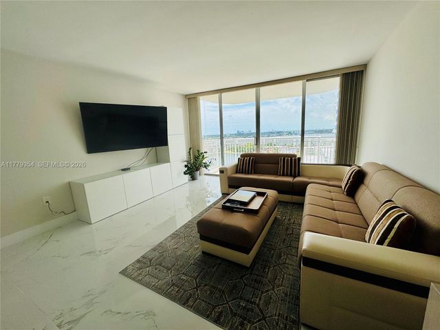 18071 Biscayne Boulevard 1503, Aventura, FL 33160