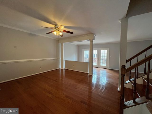12002 LISA MARIE CT, Fairfax, VA 22033