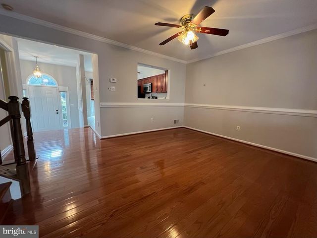 12002 LISA MARIE CT, Fairfax, VA 22033