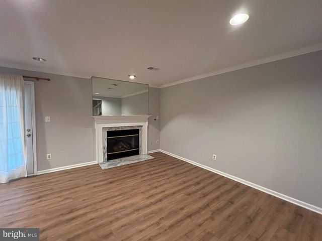 12002 LISA MARIE CT, Fairfax, VA 22033