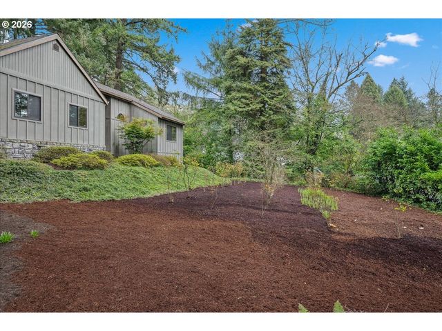 8835 Sw WASHINGTON Dr, Portland, OR 97223