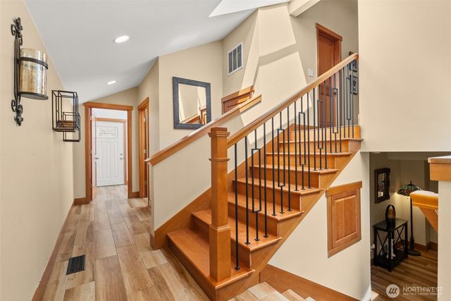 2616 Country Club Court NW, Olympia, WA 98502