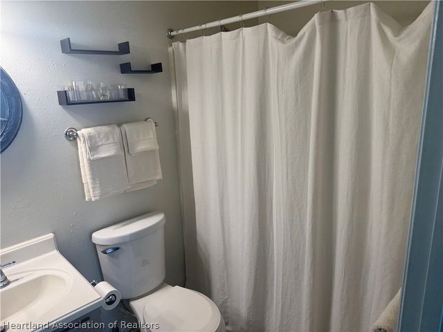 109 Edgewater Drive S, Lake Placid, FL 33852