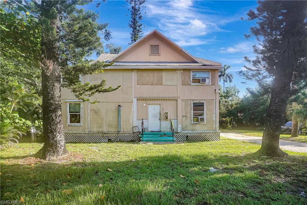 2135 Hoople ST, FORT MYERS, FL 33901 — exterior
