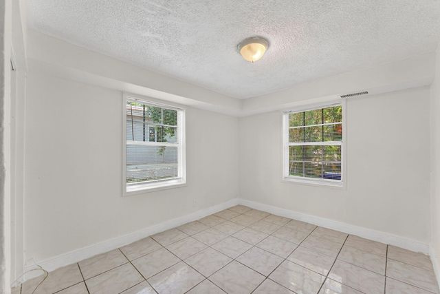 2917 NW 7th Court 2917, Fort Lauderdale, FL 33311